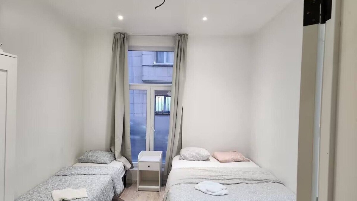 Jacht Apartment | LARGE, GROUP-FRIENDLY SET OF APARTMENTS LOCATED CENTRALLY IN BRUSSELS
