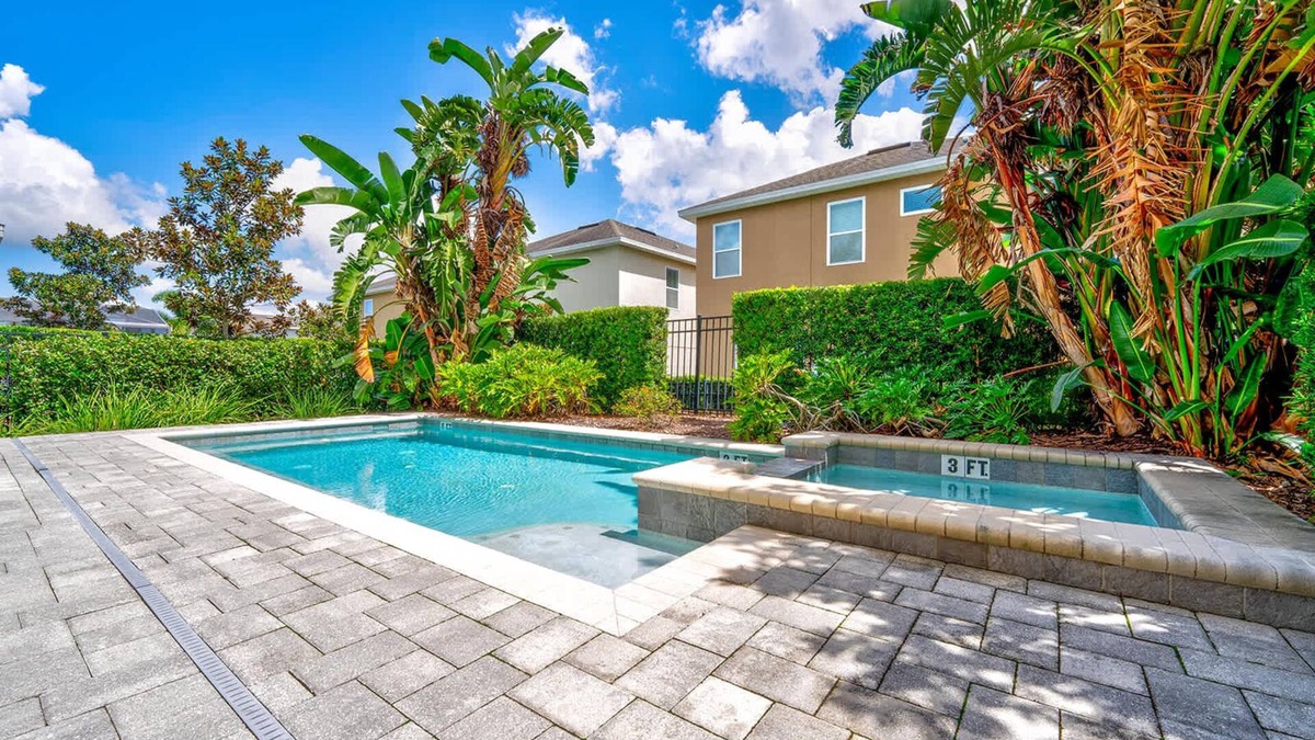 West Kissimmee House | Large Group Getaway Minutes from Disney Parks