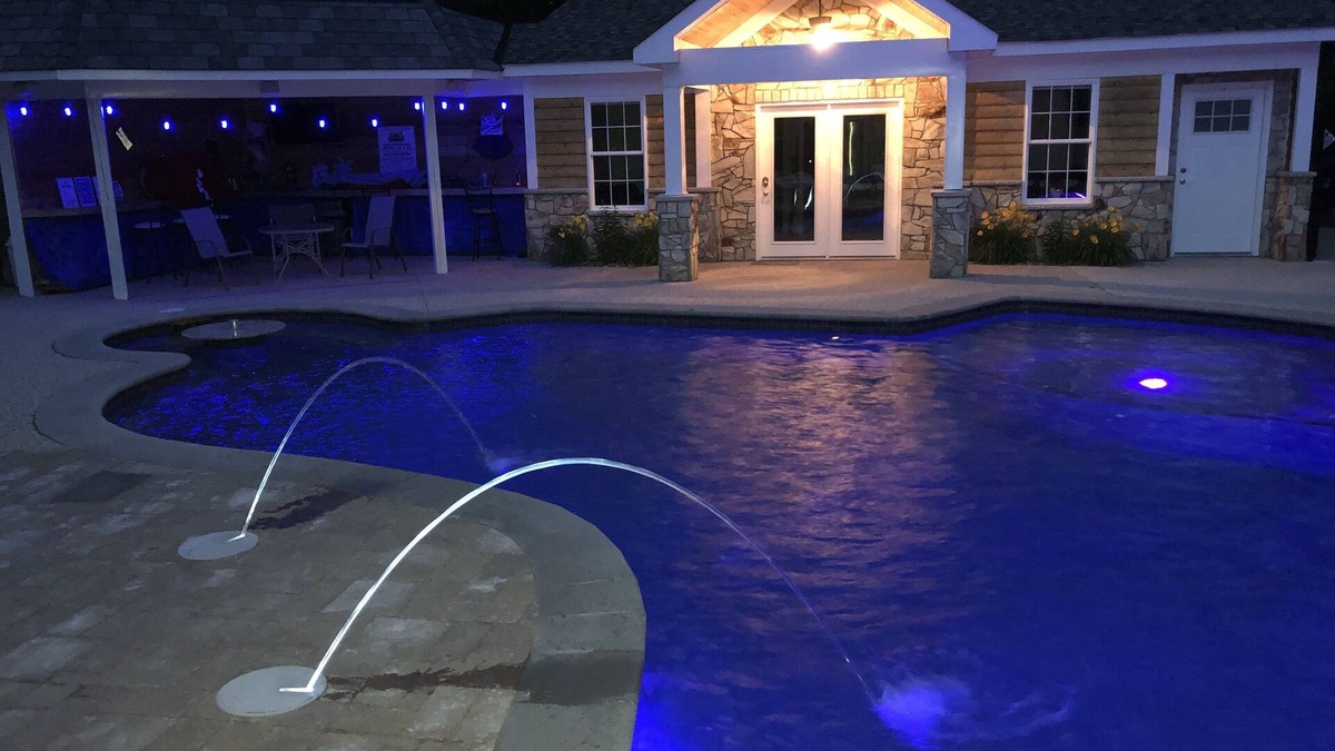 Stafford House | Large Heated Pool & Hot Tub, Near Quantico DAY Parties and Cookouts Welcome