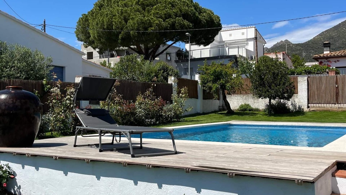 El Mas Fumats House | Large holiday home 4 minutes from the beaches of the Costa Brava.