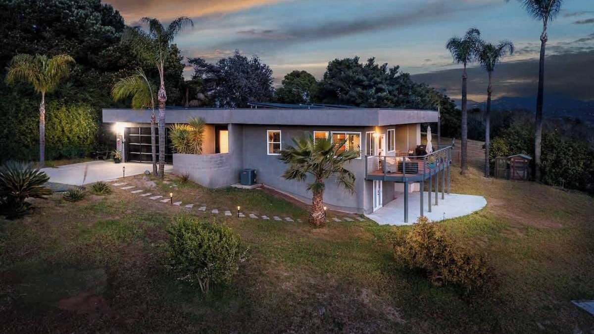 Morro Hills House | Large Home With Sauna