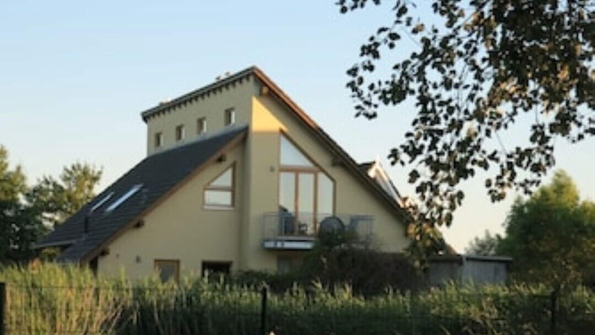 Boergerende-Rethwisch House | Large house with 3 apartments, sea view and garden