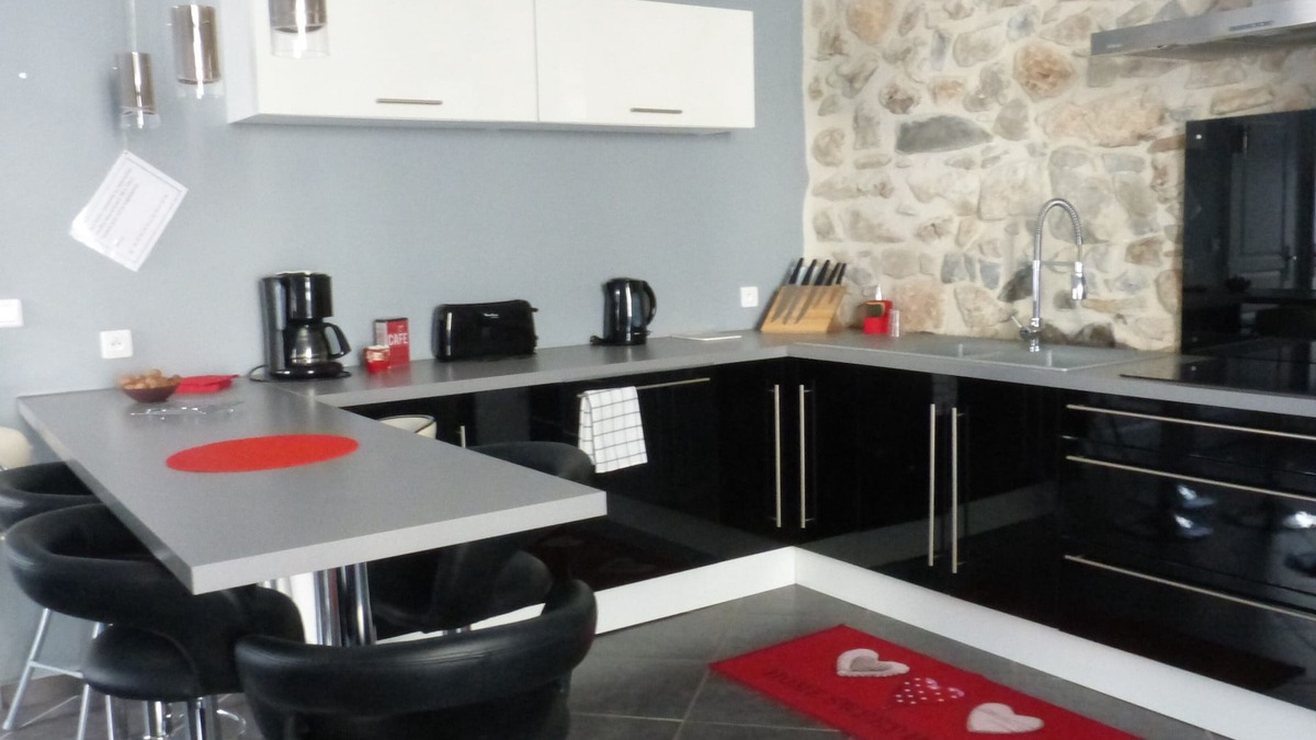 Saint-Remeze House | Large house 8 to 10 people, very comfortable and spacious