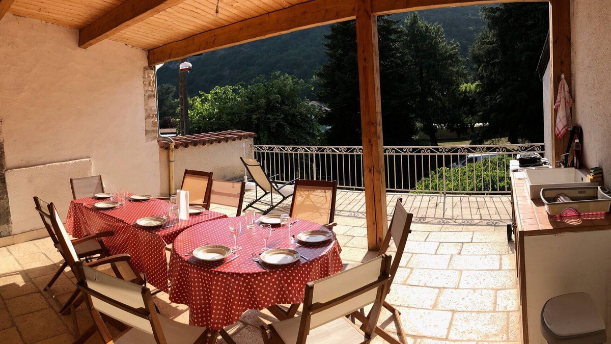 Cajarc House | LARGE HOUSE IN THE BEAUTIFUL VILLAGE OF CAJARC