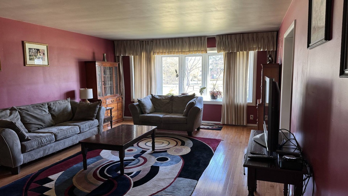 Meridian Hills House | Large House Rental in Historic Area