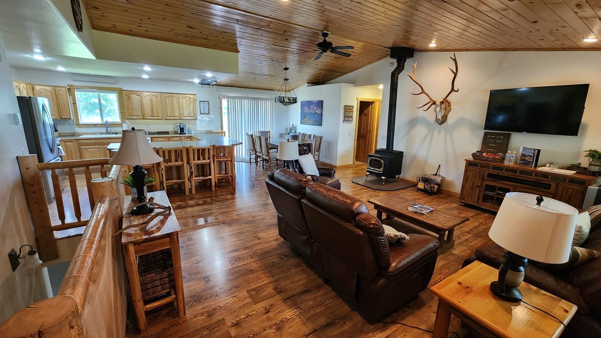 Thayne House | Large House with 2 King Beds, Game Room and Deck, 60 minutes from Jackson Hole