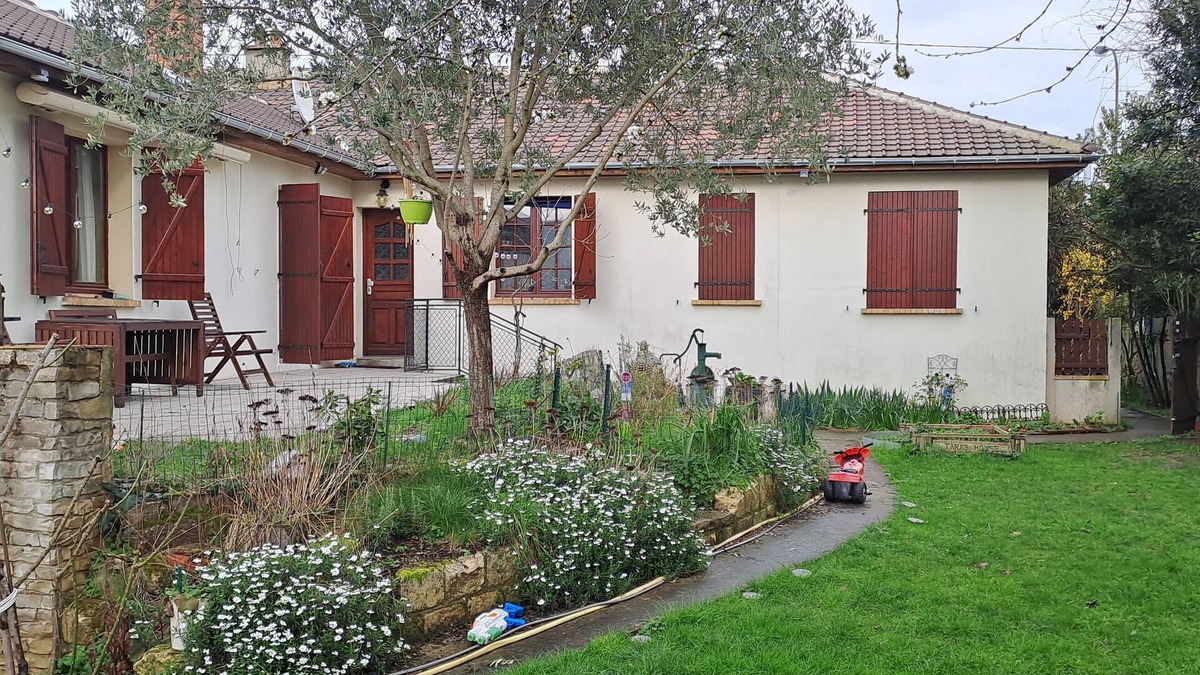 Argenteuil House | Large House With Garden Close Olympics and Paris