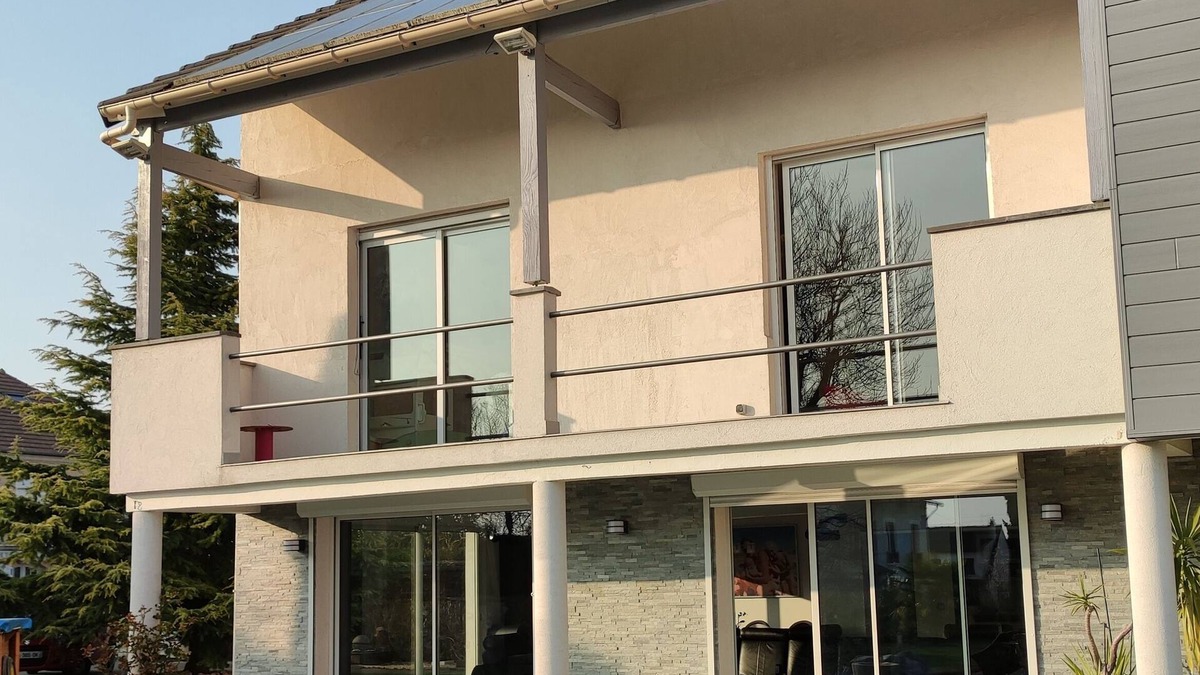 Herblay House | Large house with heated swimming pool, near Paris, Vexin and Châteaux (Versailles)