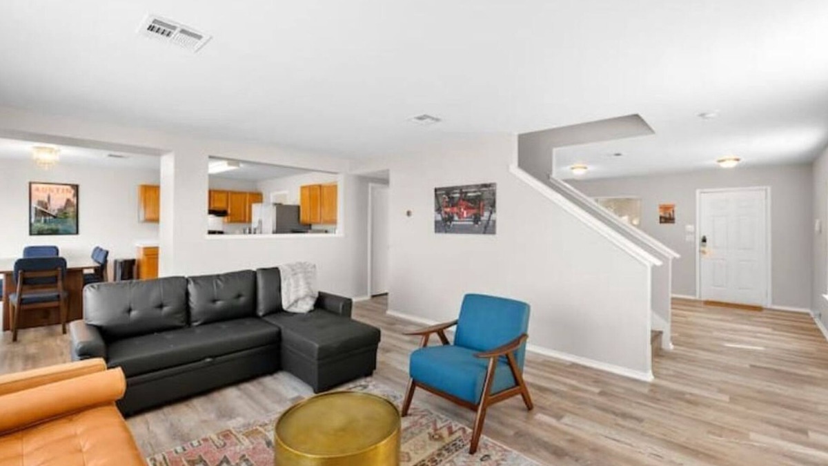 Berdoll Farms House | Large house with HOT TUB near COTA