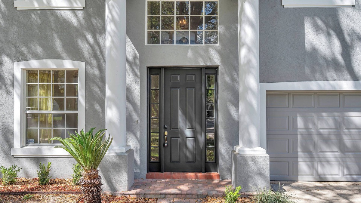Bearss Plaza House | Large House with Huge Pool & Fenced Yard near Amusement parks, Beaches &shopping