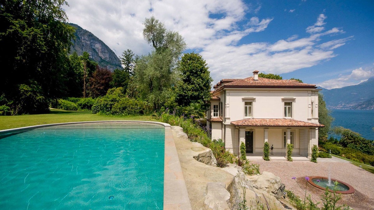 Griante Villa | Large Lake Como Villa with 7 + Bedrooms