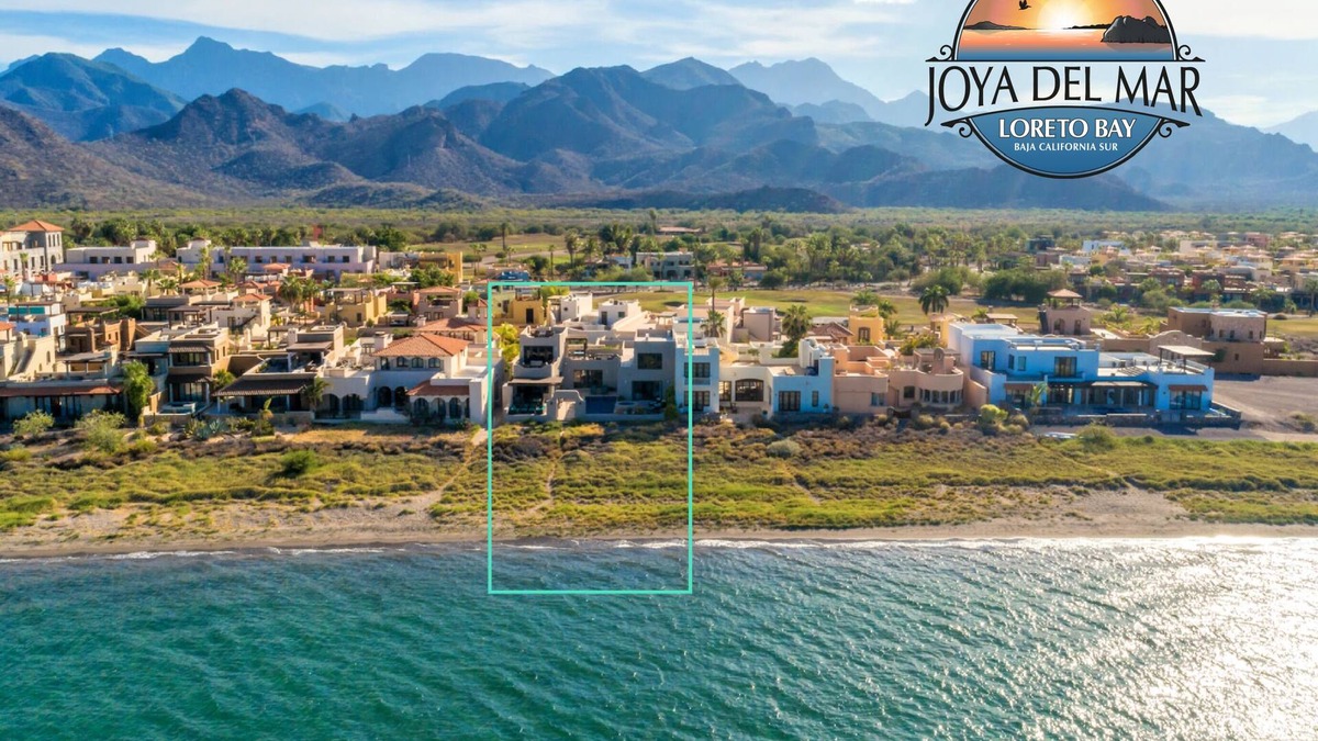 Nopolo Villa | Large Luxury Beachfront Villa with Pool, Paddleboards, Golf Carts- Family Ready!