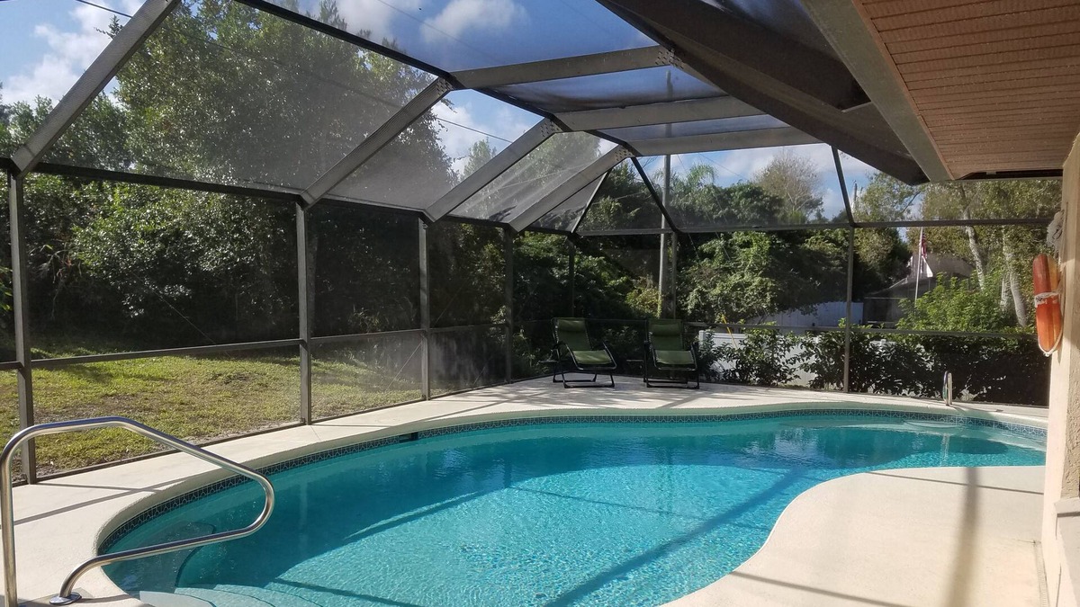Titusville House | Large Luxury Home - Heated Pool - Hot Tub - Close to Beach -Disney