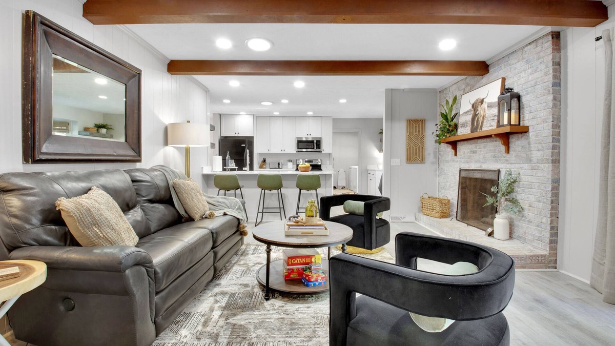 Greenville - Spartanburg House | Large/Modern Home, Walk to Paris Mtn. State Park