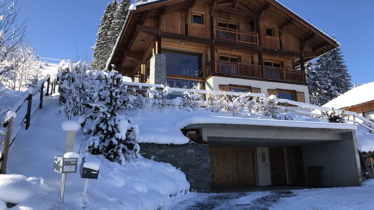 Saint-Gervais-les-Bains Ski Chalet | Large new chalet, calm and bright, breathtaking view of Mt Blanc
