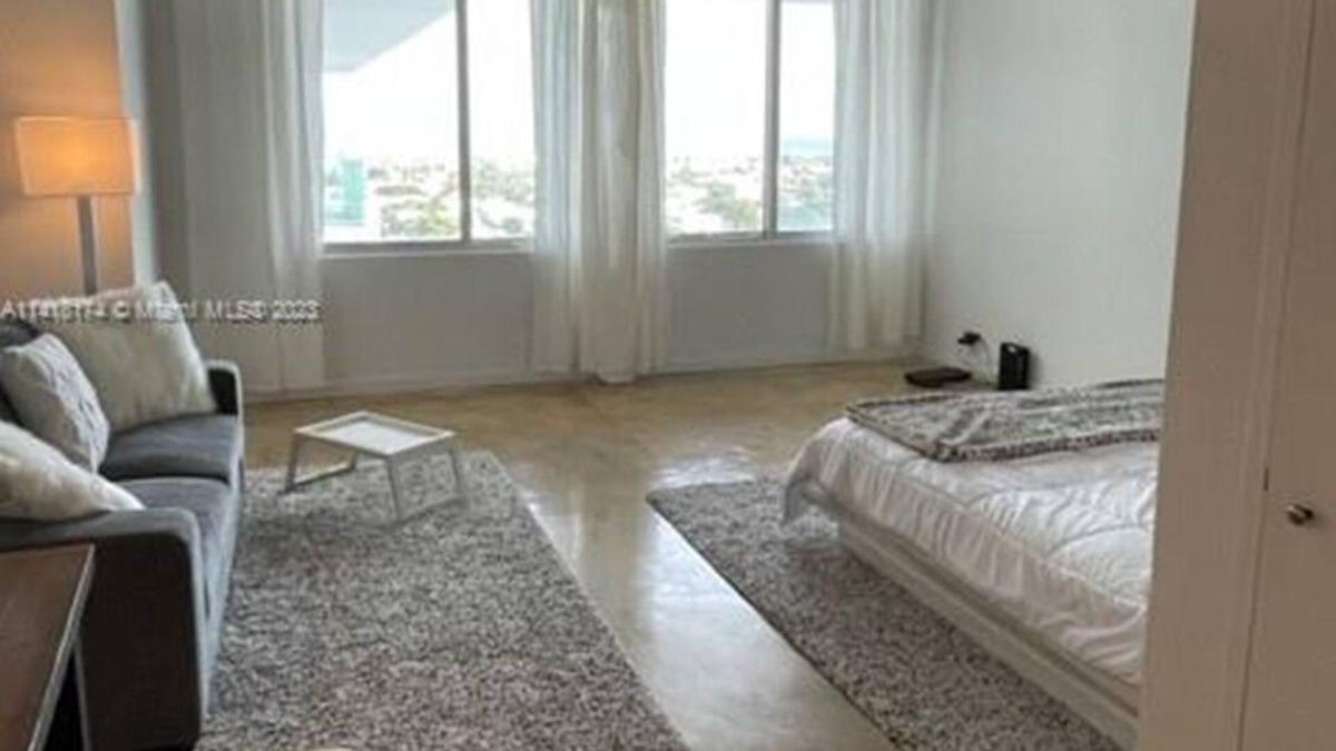 West Avenue Condo | Large PH loft at Mirador South - Loft style studio with great ocean view