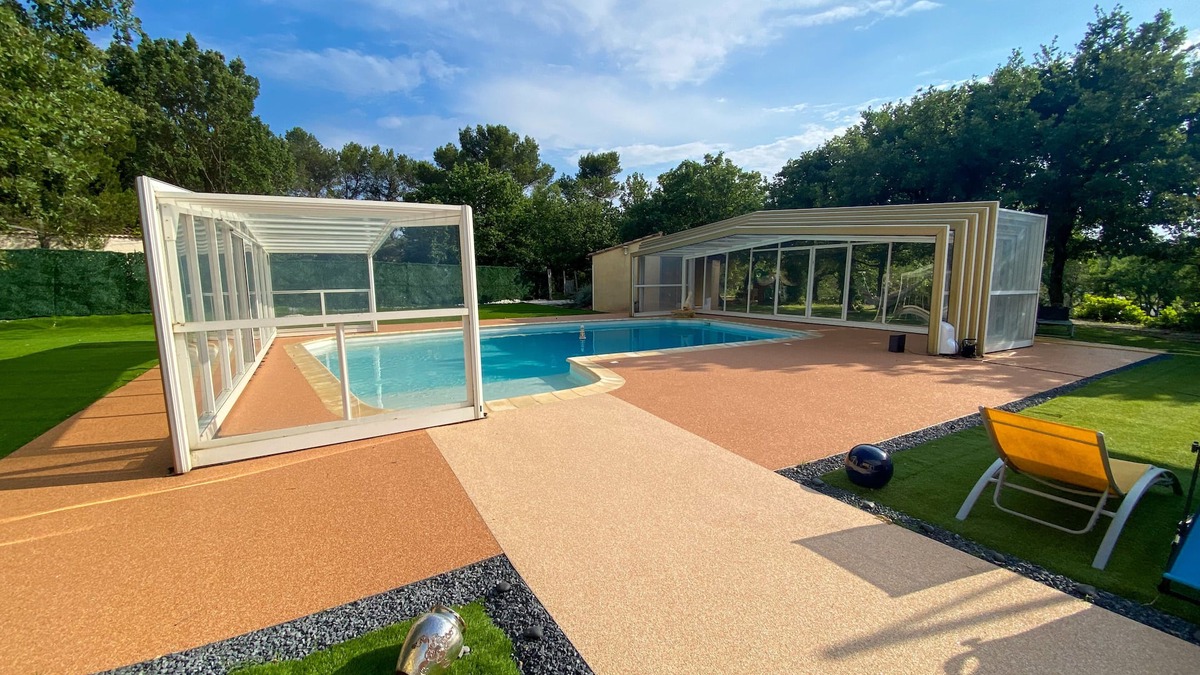 Ollieres Villa | Large Provencal villa ideal for family vacations, swimming pool, trampoline, petanque.