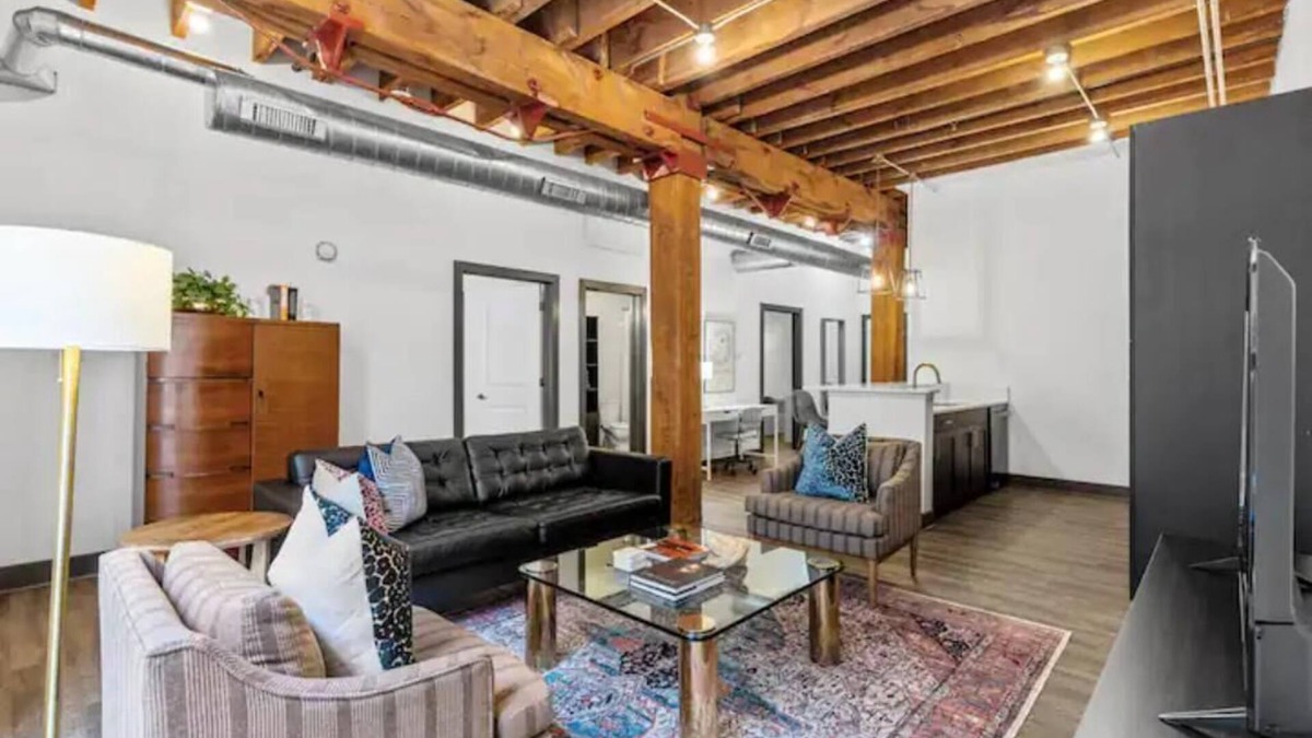 East St. Louis Apartment | Large Riverfront Loft - Walk to Arch, Casino, Convention Center in minutes