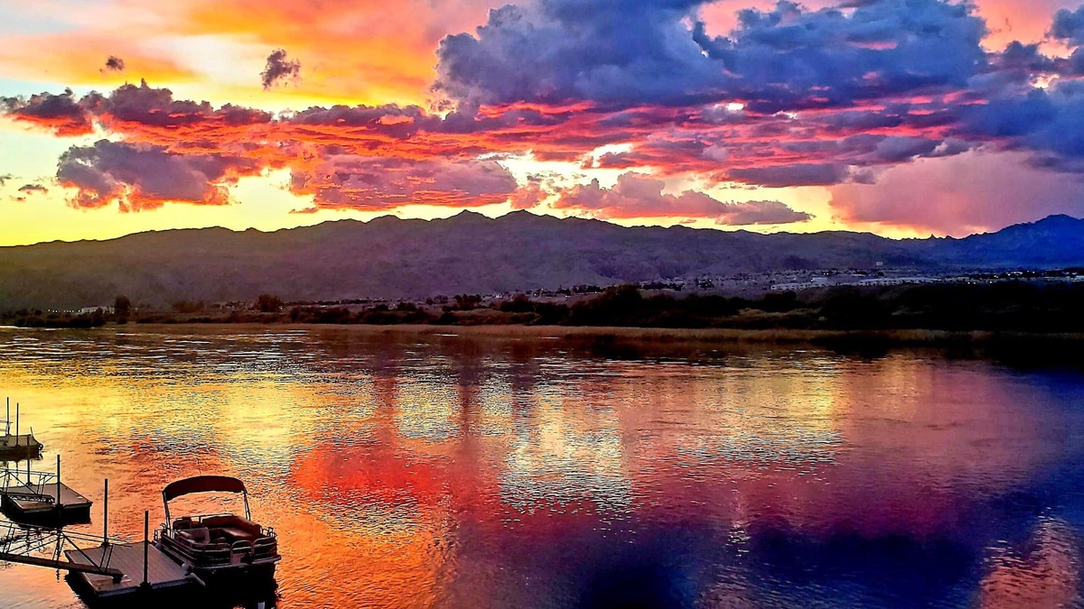 Bullhead City House | Large Riverfront with private dock, views, large lot and in a prime location!