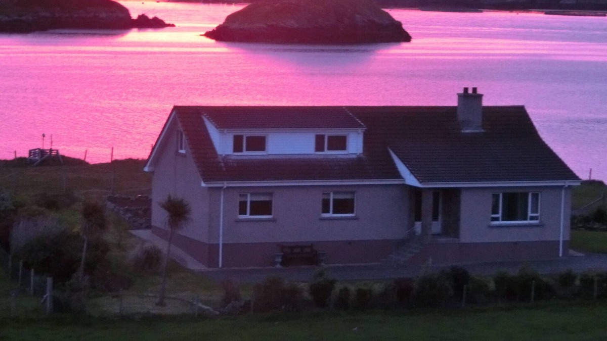 Lewis and Harris House | Large Seaview holiday home, with 4 star rating from Visit Scotland