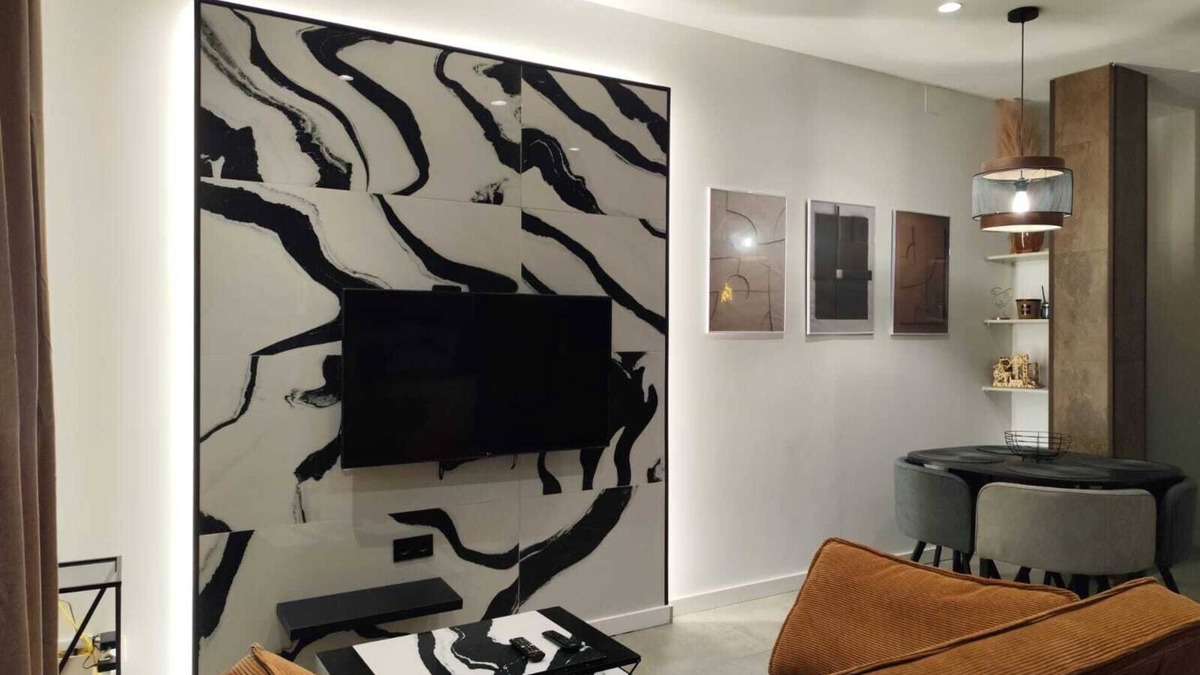 Ciutat Jardi Apartment | Large Studio in Valencia