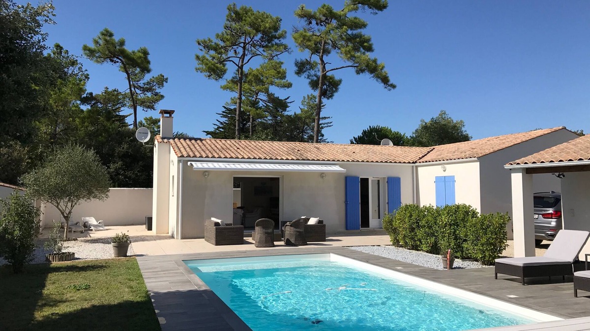 Domino House | Large summer house with swimming pool, ideal for family and friends !