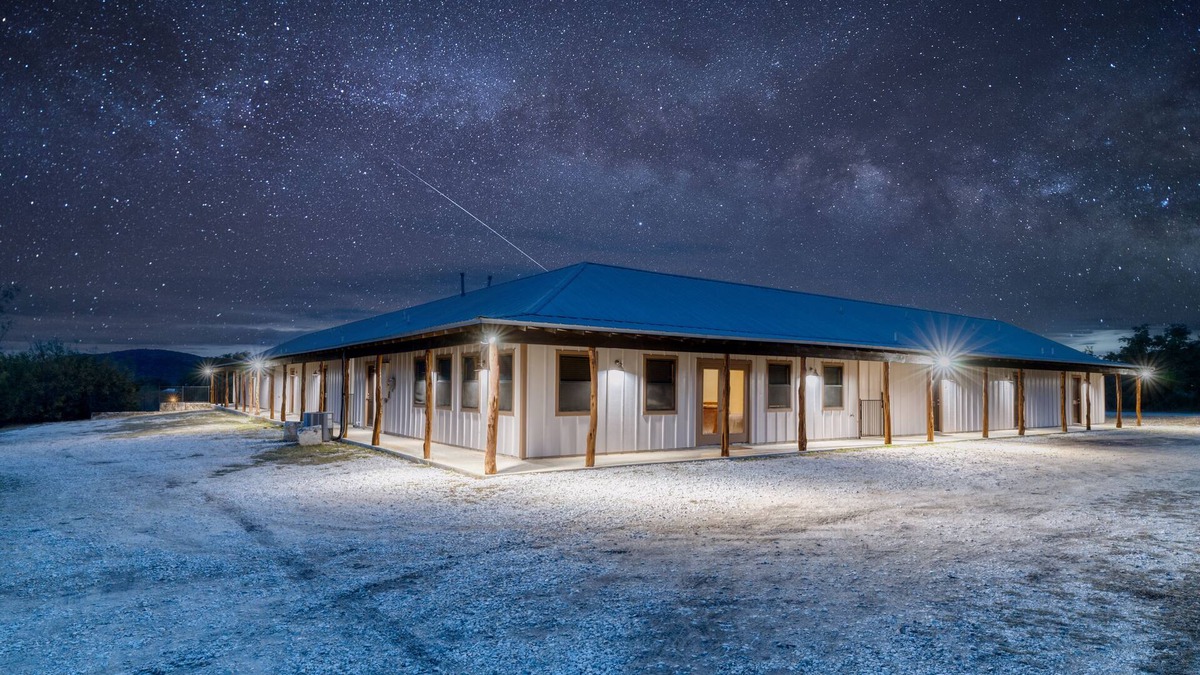 Sabinal House | Large Vacation Home with great amenities