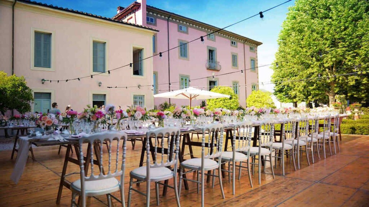 Capannori Villa | Large villa in Tuscany
