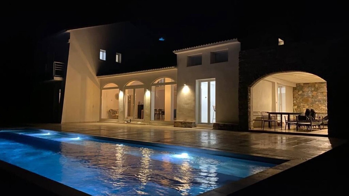 Vallecalle House | Large Villa with a view on the Bay, 6 bedrooms, heated pool