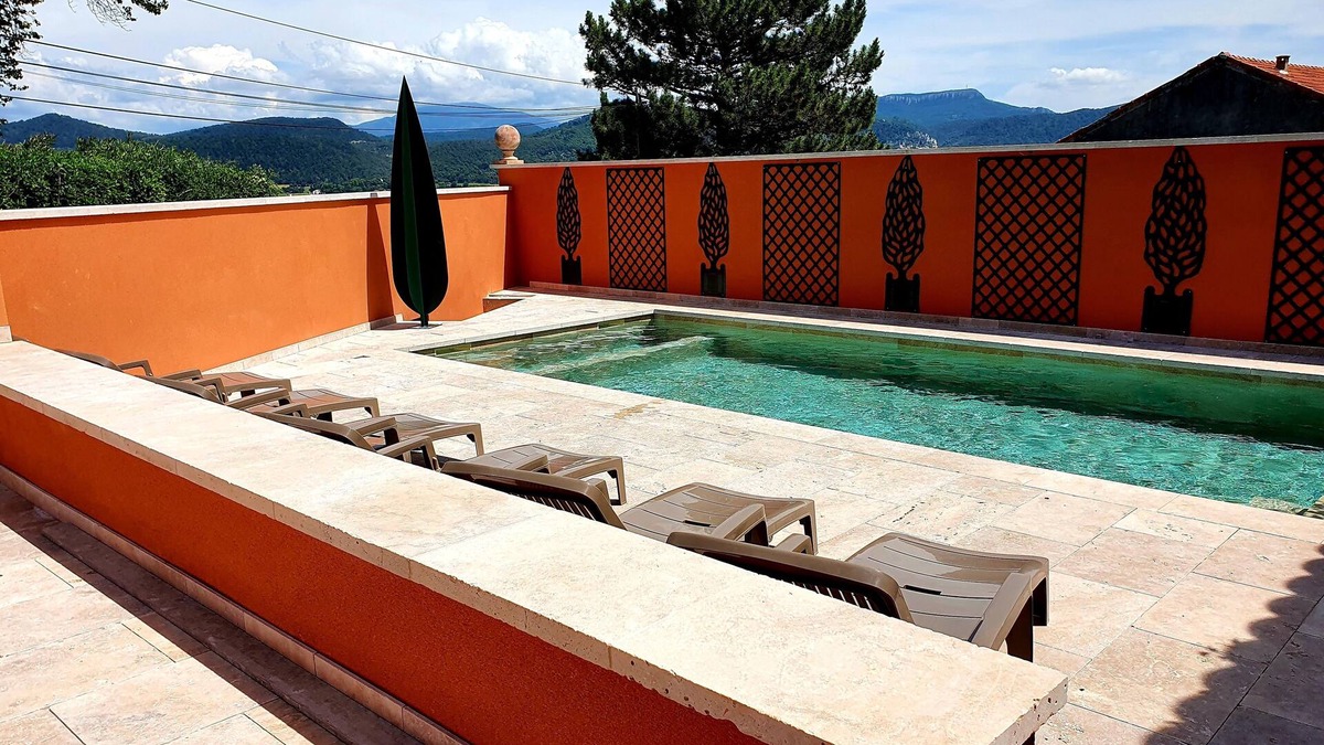 Rasteau House | Large village house, heated pool, Ventoux view
