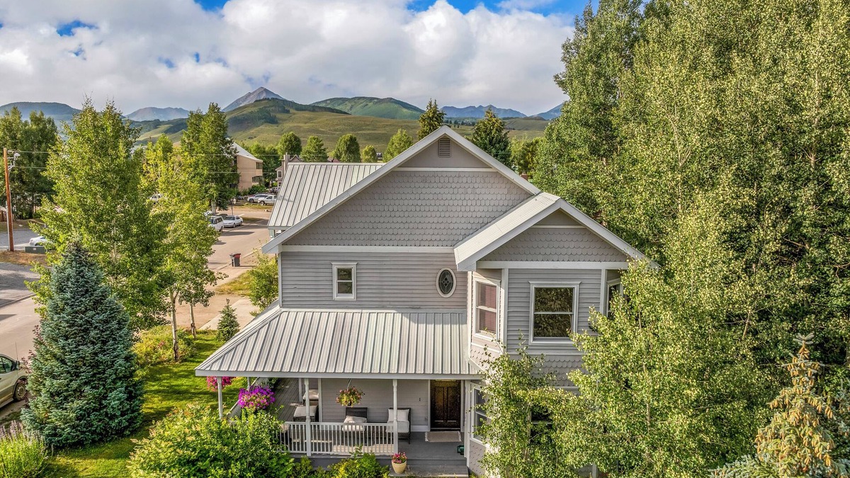 Crested Butte House | Large Wonderful In-Town 6BD/5.5BA House, Separate Guest BD/BA.