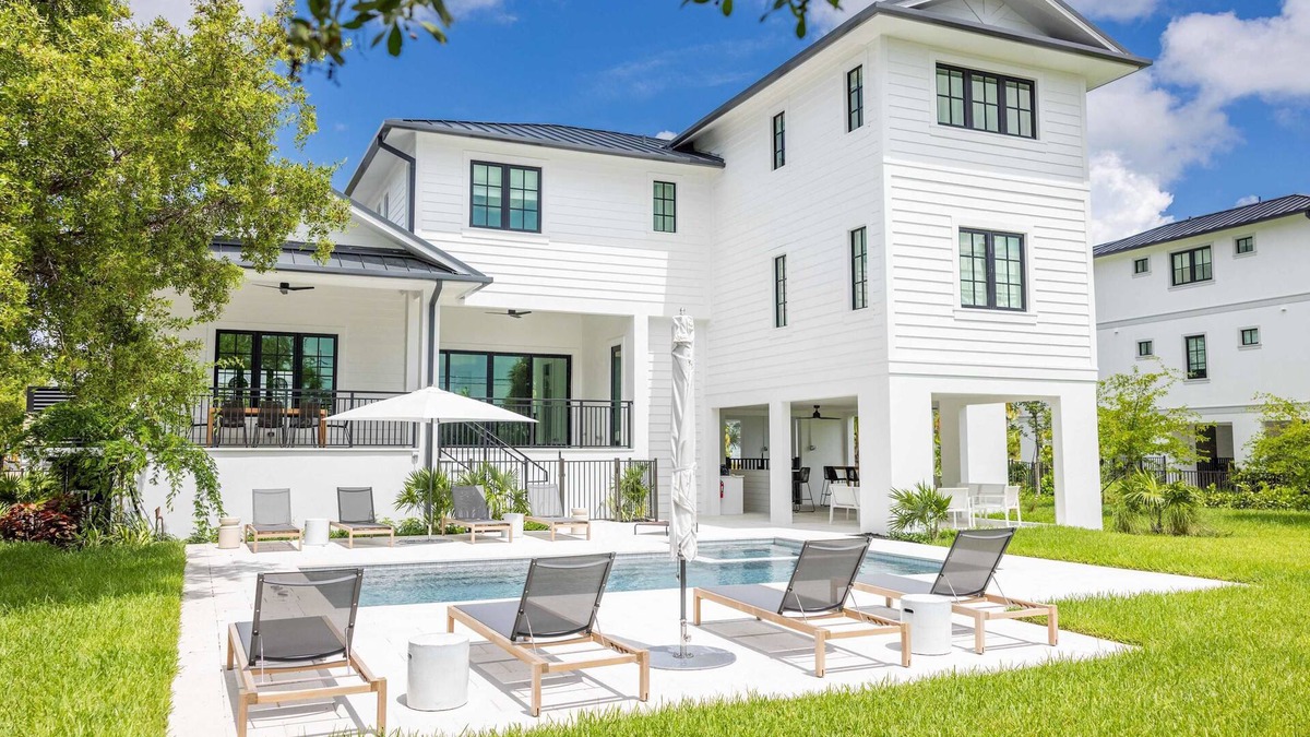 Key West House | Larkshine House at Lunara Bay