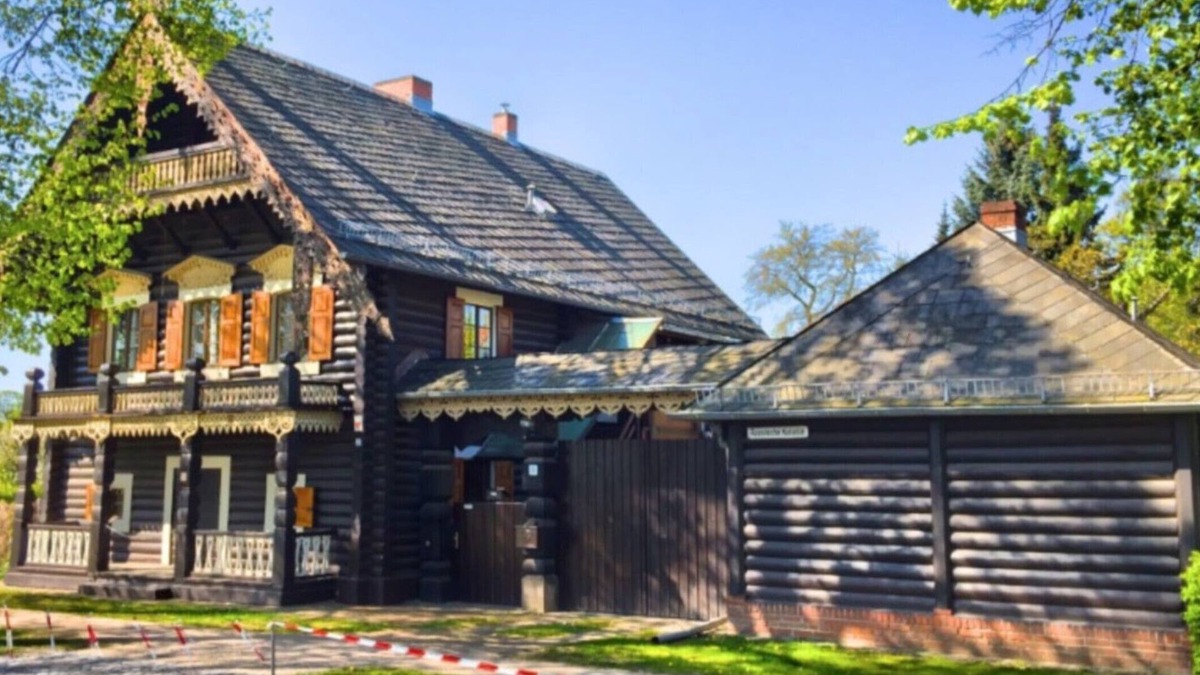 Bornstedt Cottage | LAST MINUTE AUTUMN DISCOUNT/Russian Colony Alexandrovka - Remise GORKI