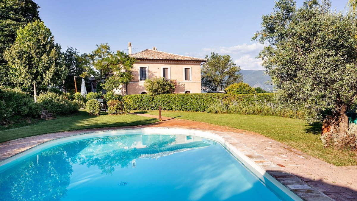 Spoleto Villa | Last minute offer July/August in High quality Villa with private pool in Umbria