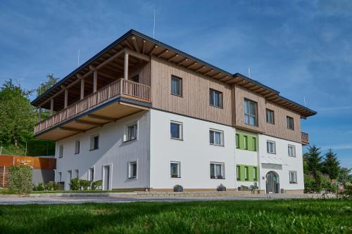 Vorchdorf Bed & Breakfast | Laudach INN