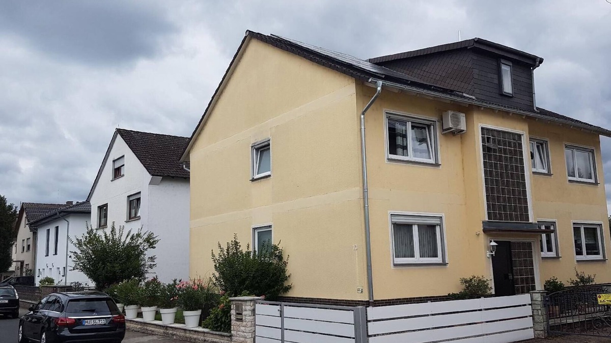 Hanau House | Laurence flat with WLAN and air conditioning