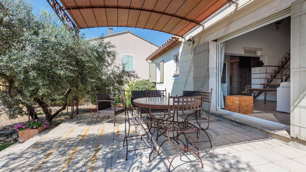 Cabrieres-d'Avignon House | Lavande - maison climatisée avec grand jardin