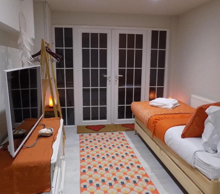 Nonsuch Apartment | Lavender Oaks Studio