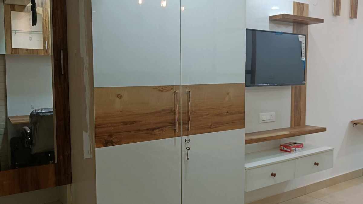 Kirti Nagar Apartment | Lavish Studio Apt (721) in West/Central Delhi