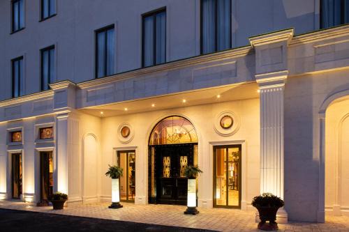 Naas Hotel | Lawlors Hotel