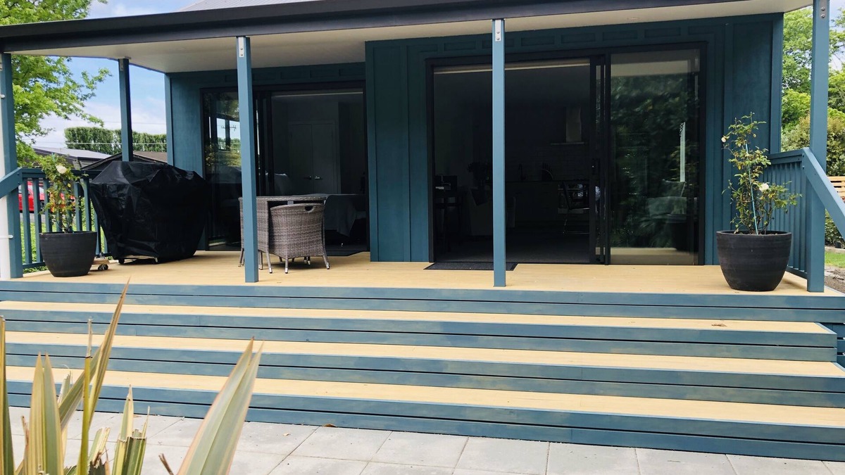 Clive Cottage | Lawn Cottages