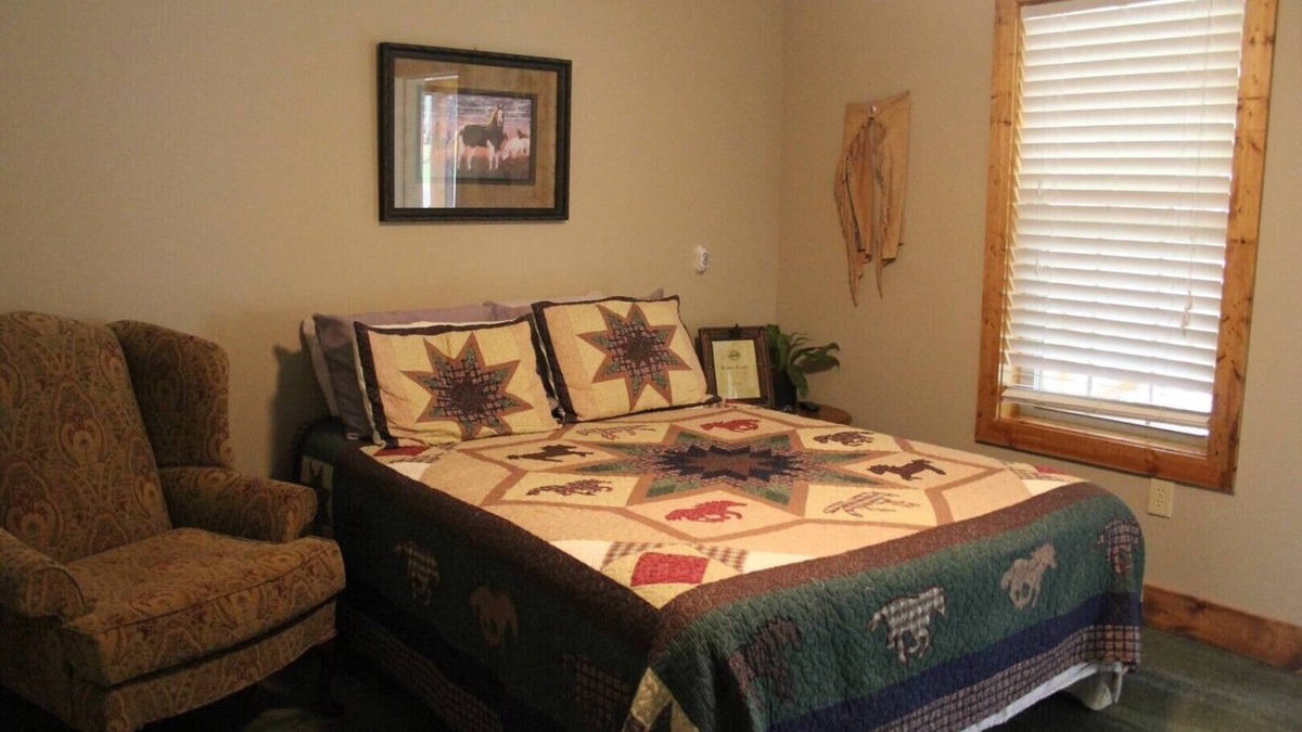 Joppa Cabin | Lazy G Cabin #5 (Duplex Cabin)