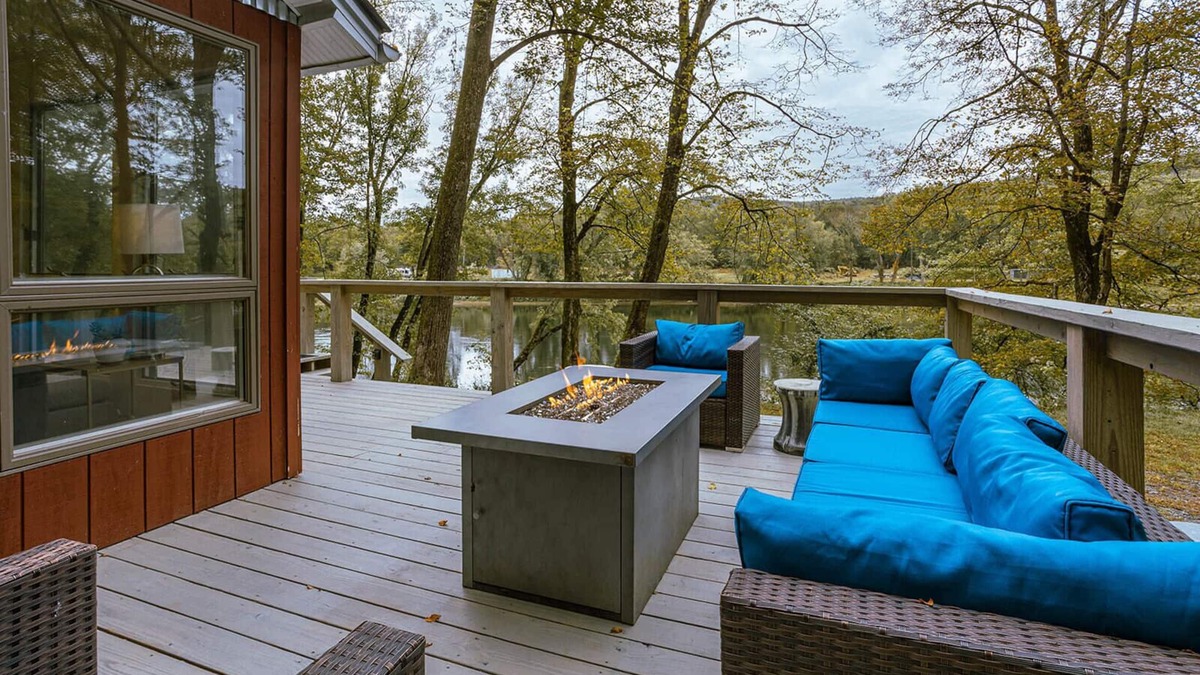 Port Jervis Cottage | Lazy River Cottage on the Delaware River