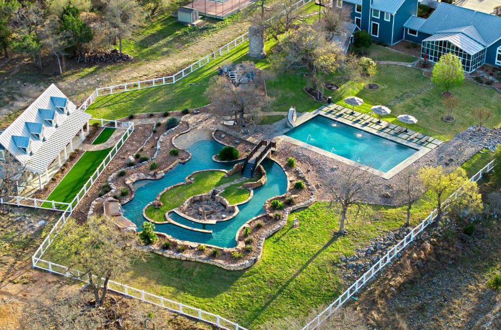 Boerne House | Lazy River Ranch - Lazy River Pool, Golf & Pickleball
