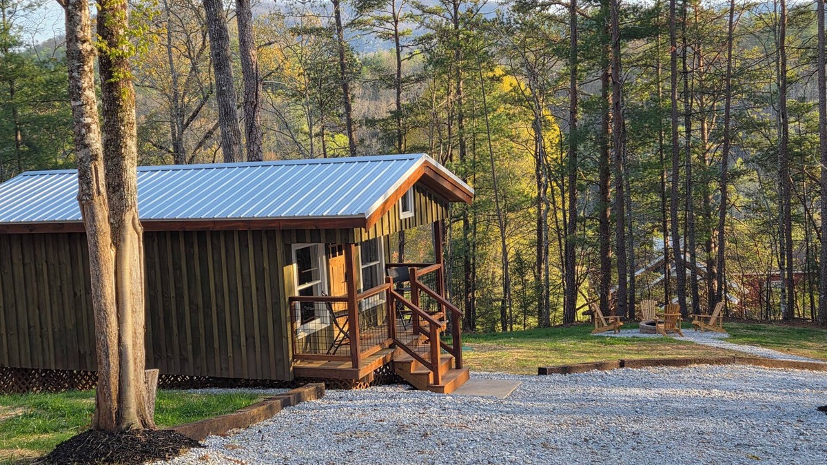 Robbinsville House | Lazy T Cabins - Grand Teton