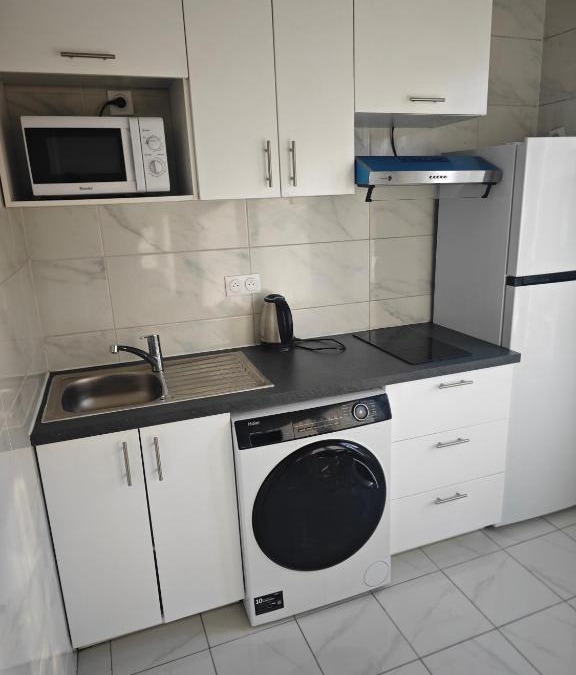 Aubervilliers Apartment | Le Anatole