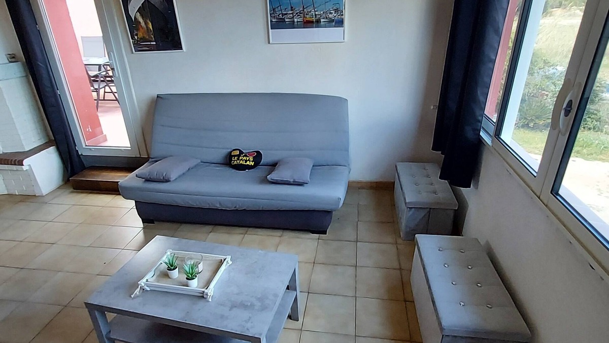 Le Barcares Apartment | Le Barcarès apartment and duplex, 4 bedrooms, air conditioning, wifi, terrace, walking distance to beach