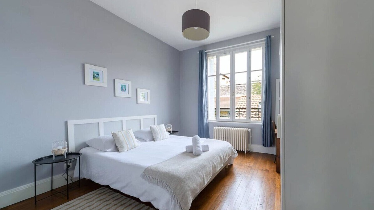 Quartier de France Apartment | Le Bas Languedoc - 26 rue du Languedoc - Vichy