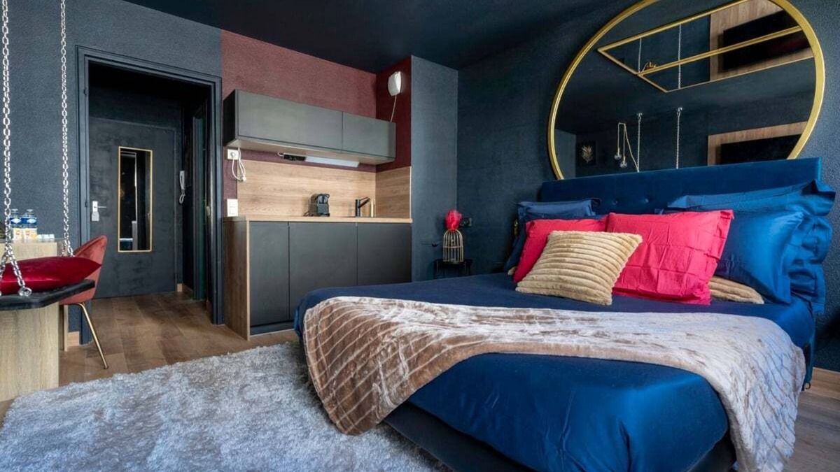 Ile Beaulieu Apartment | Le Beaulieu ~ Love Room ~ Balneo ~ Sparkling wine