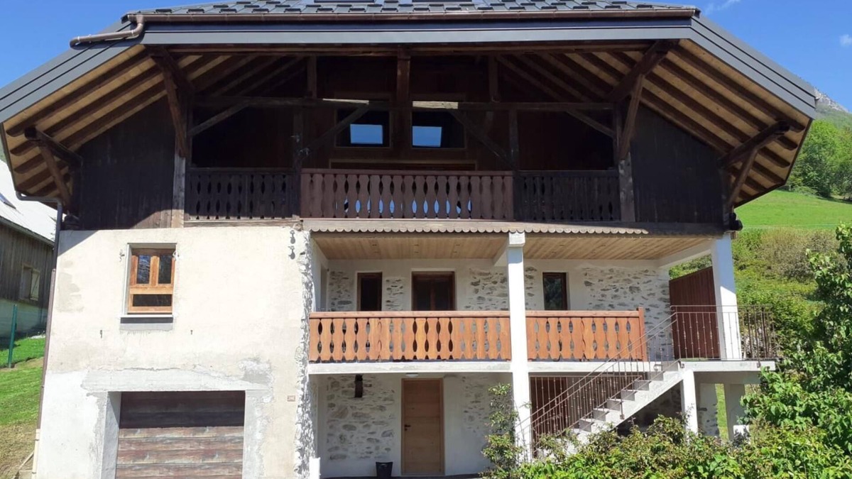 Allondaz House | LE Berceau DE MES Aieux